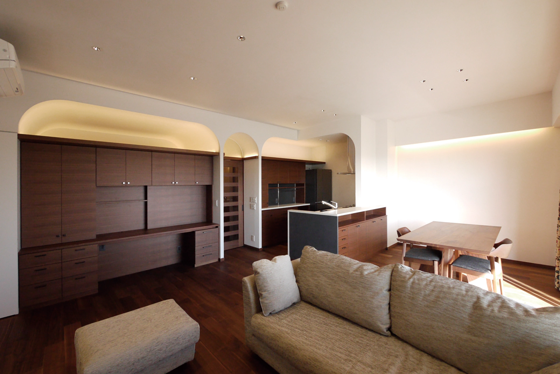 ３つのヴォールト天井を持つ家_内観